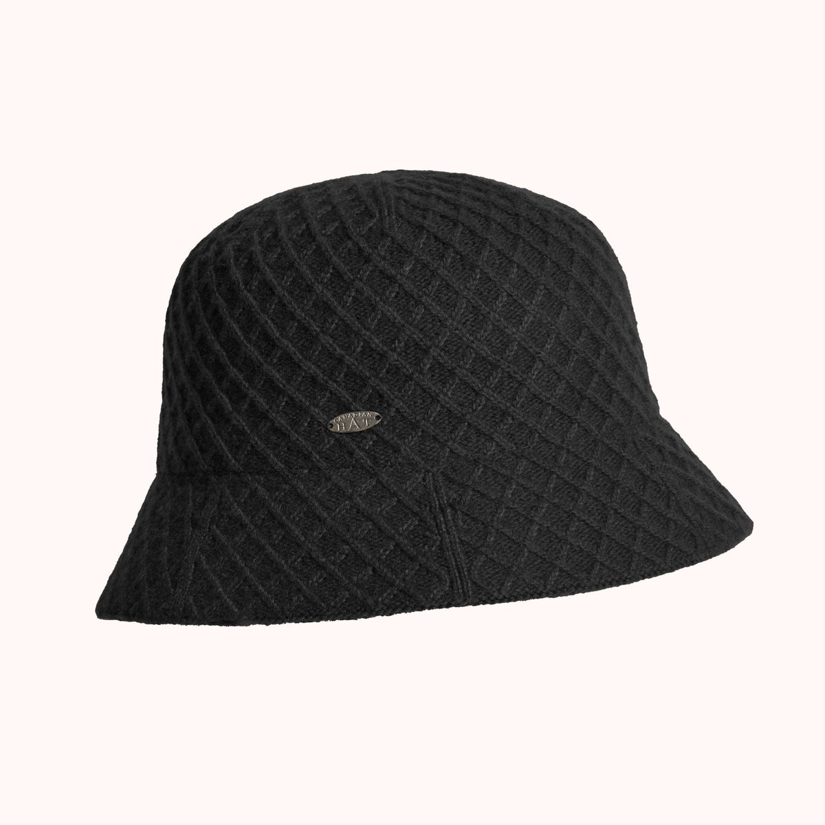 BILLIE-TEXTURED BUCKET HAT