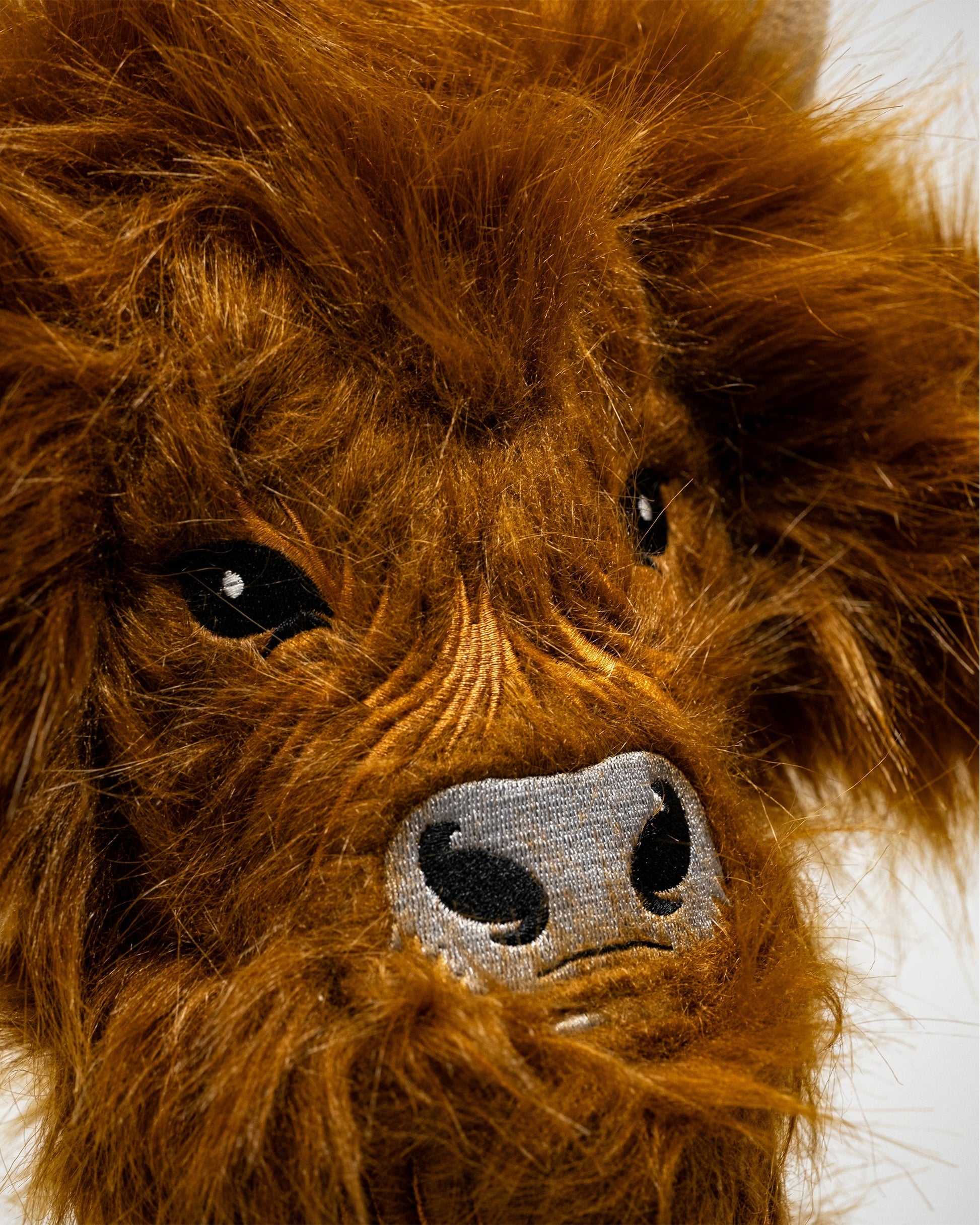 Highland cow driver cover with detailed fur design and embroidered features, perfect for golf enthusiasts.