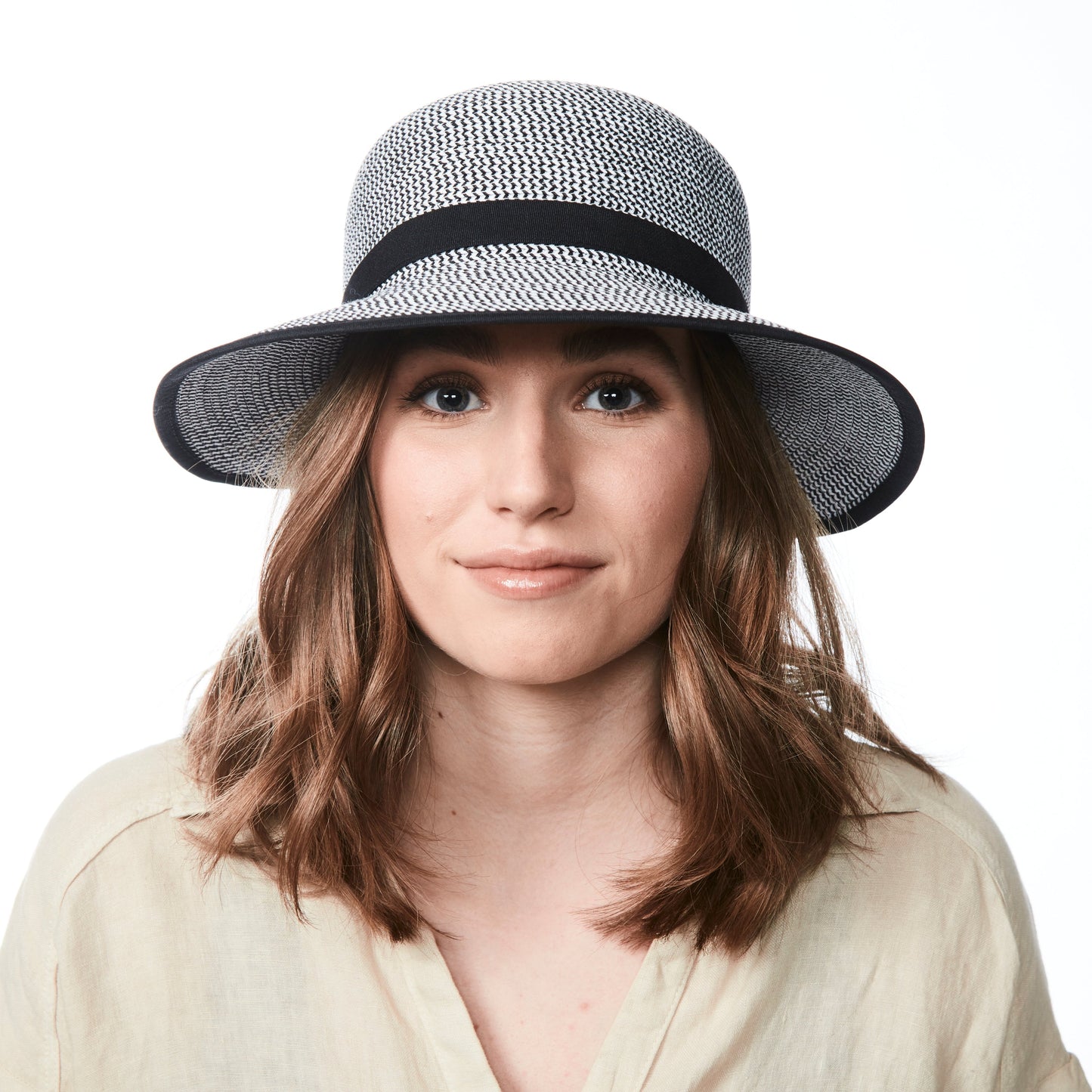 ANNIE CLOCHE EN TISSU