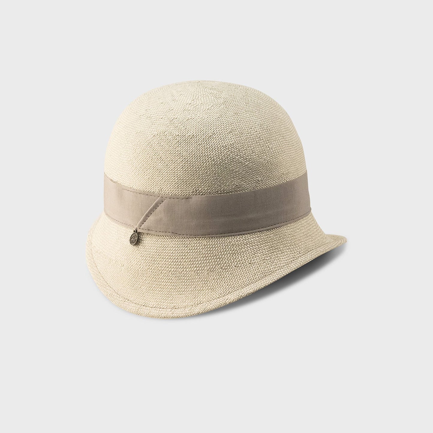 DAISY CHAPEAU CLOCHE EN BAKU