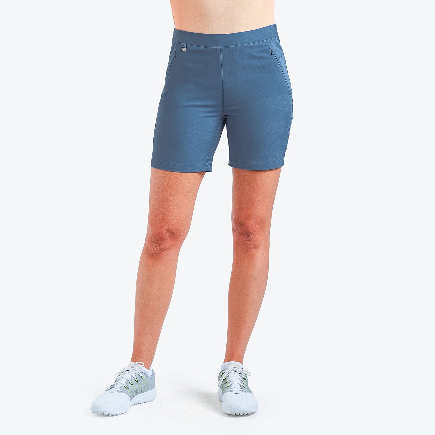 SHORT NAEVA
