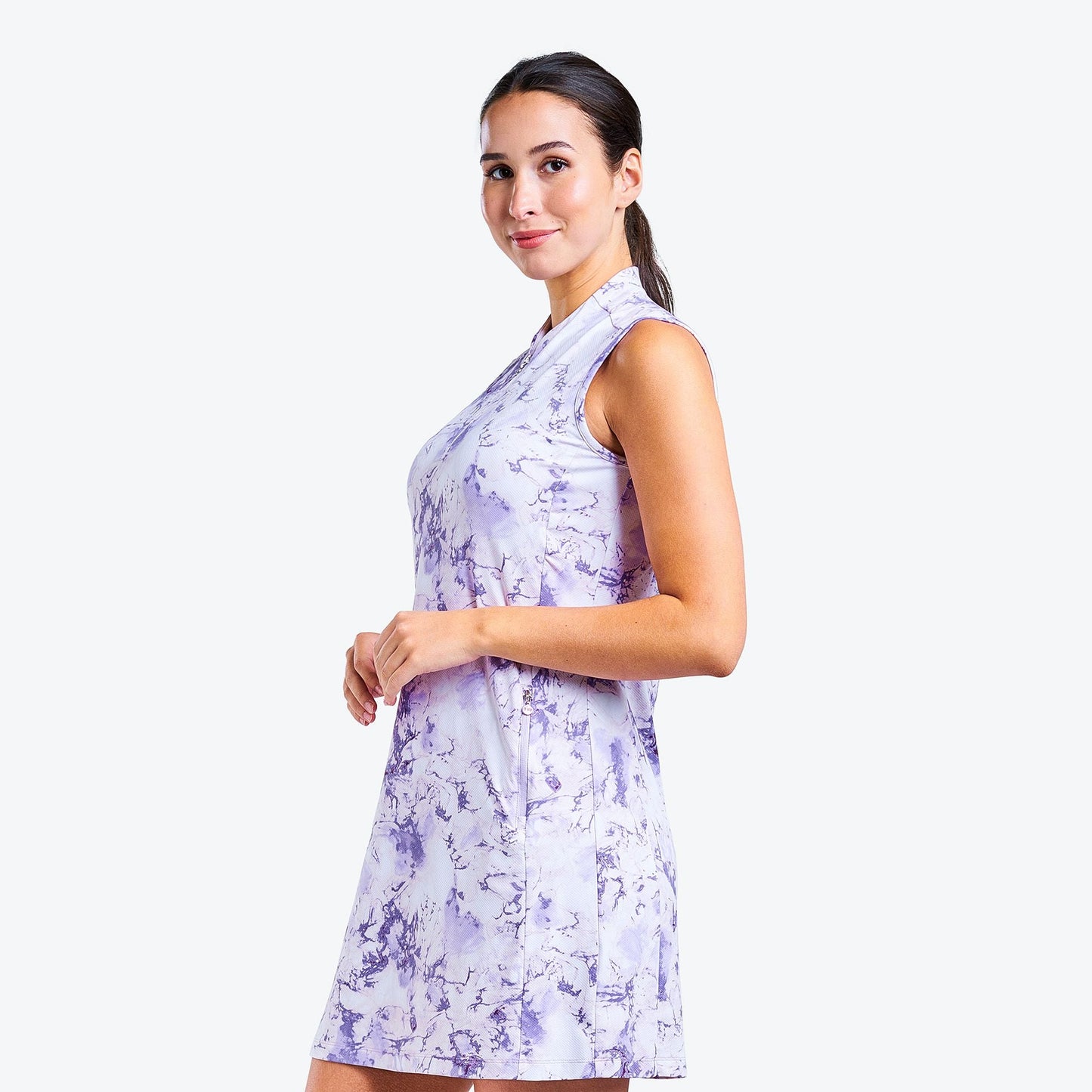 LEANNA ROBE