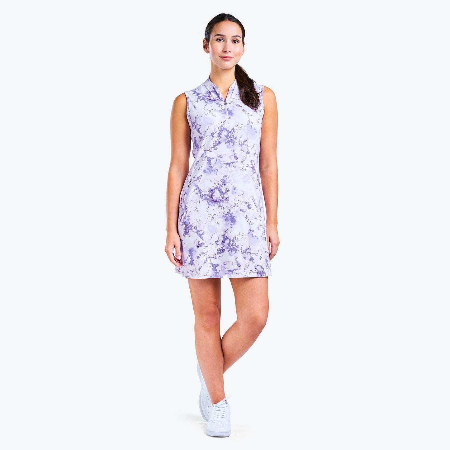 LEANNA ROBE