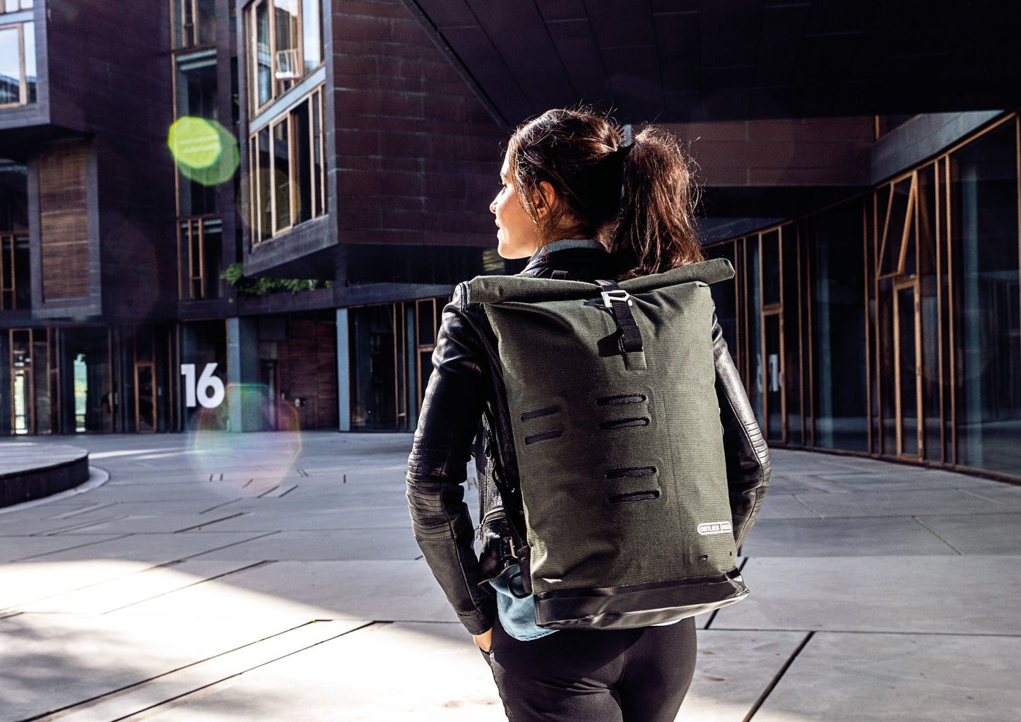ORTLIEB BACKPACK URBAN COMMUTER-DAYPACK URBAN ASH ROSE 21L