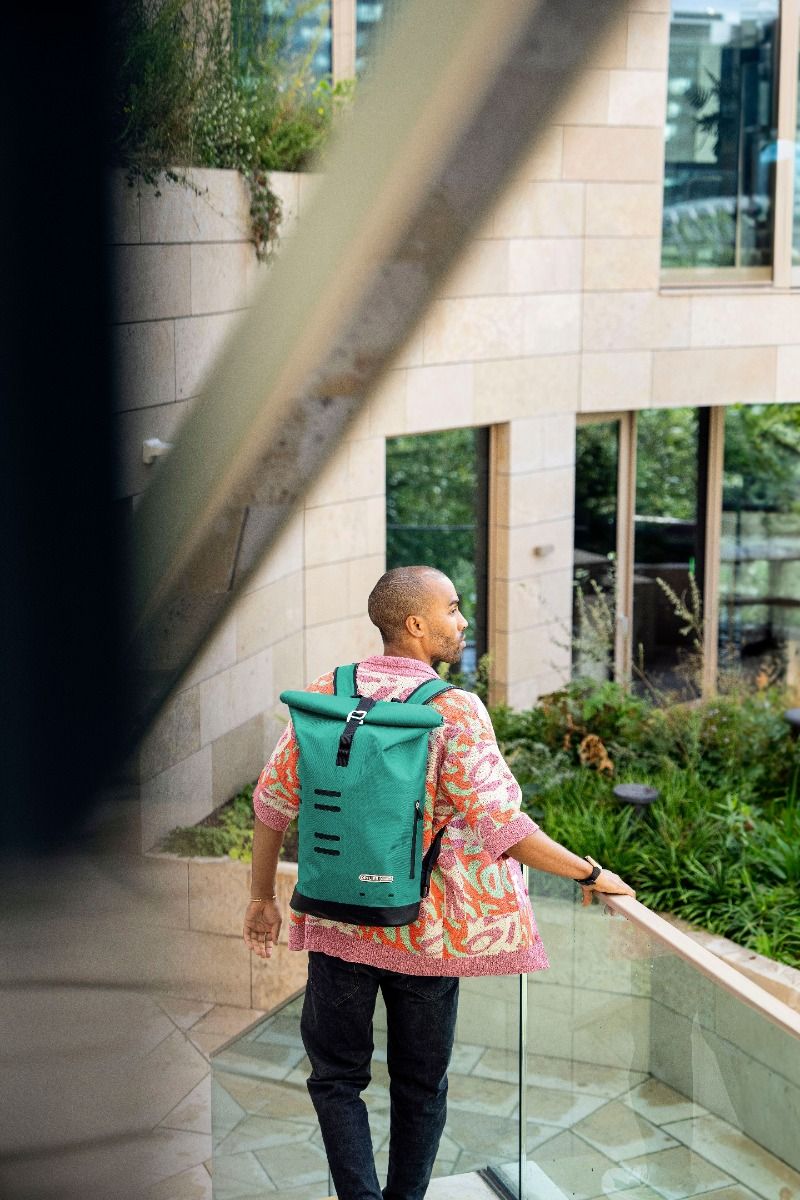Ortlieb Backpack Commuter-Daypack- Cyber Blue/Cyber Pink 21L