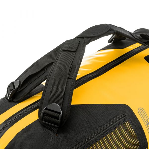 ORTLIEB TRAVEL BAG DUFFLE RG (WITH TELESCOPIC HANDLE) BLACK 34L