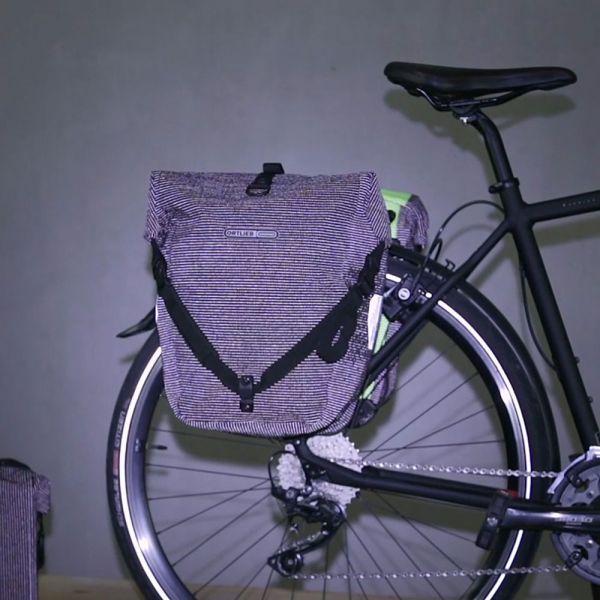 ORTLIEB PANNIER HIGH VISIBILITY BACK ROLLER PVC FREE QL2.1 YELLOW/BLACK REFLECTIVE 20L (SINGLE)