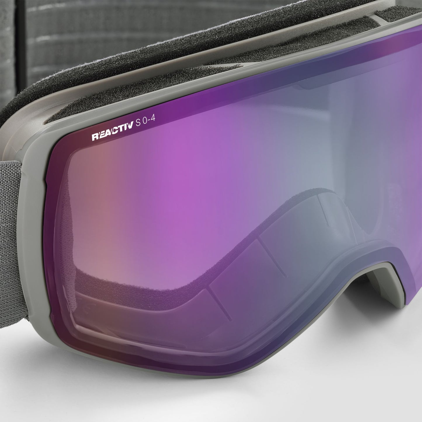 STORMCHASER OTG  Goggles with REACTIV 0-4 High Contrast lens